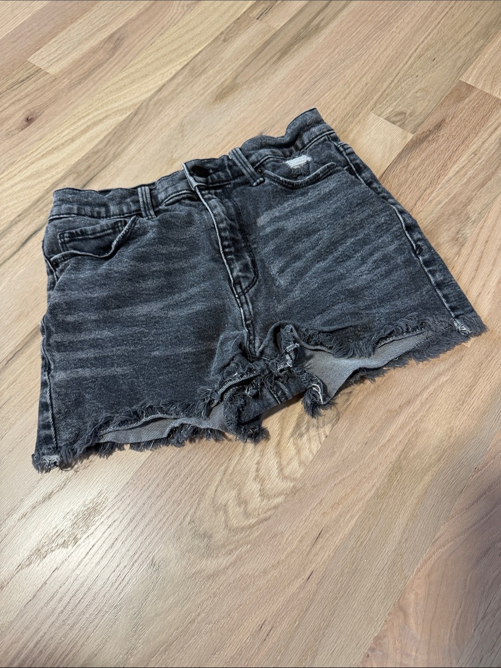 Mudd High Rise Shortie Black Washed Denim Cutoff Shorts Distressed, Size 5